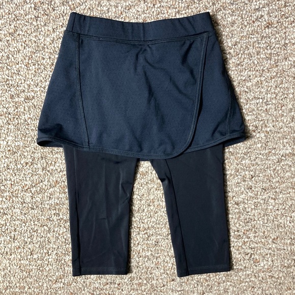 L.L. Bean Other - L.L. Bean skort leggings sz 5/6